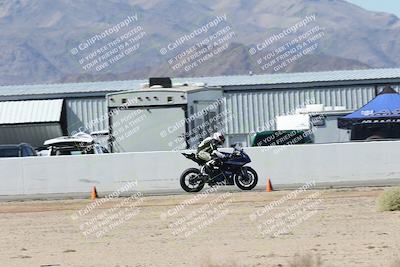 media/Oct-05-2025-CVMA (Sun) [[beeef4f201]]/Race 10-Formula Lightweight Twins Shootout/